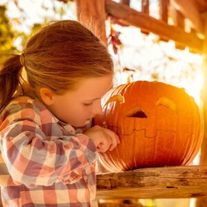 Halloween carving kit Pumpkin Masters premium all-in-one tools and patterns